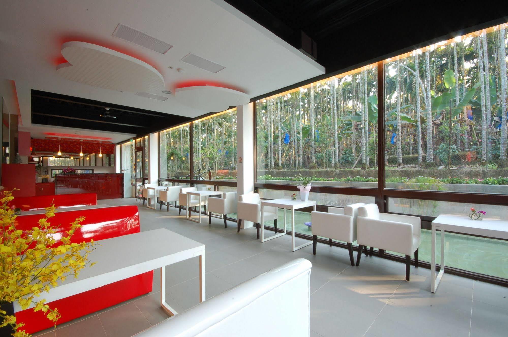 ฟูลเฮาส์ เบดแอนด์เบรคฟาสต์ Hotel Nantou ภายนอก รูปภาพ