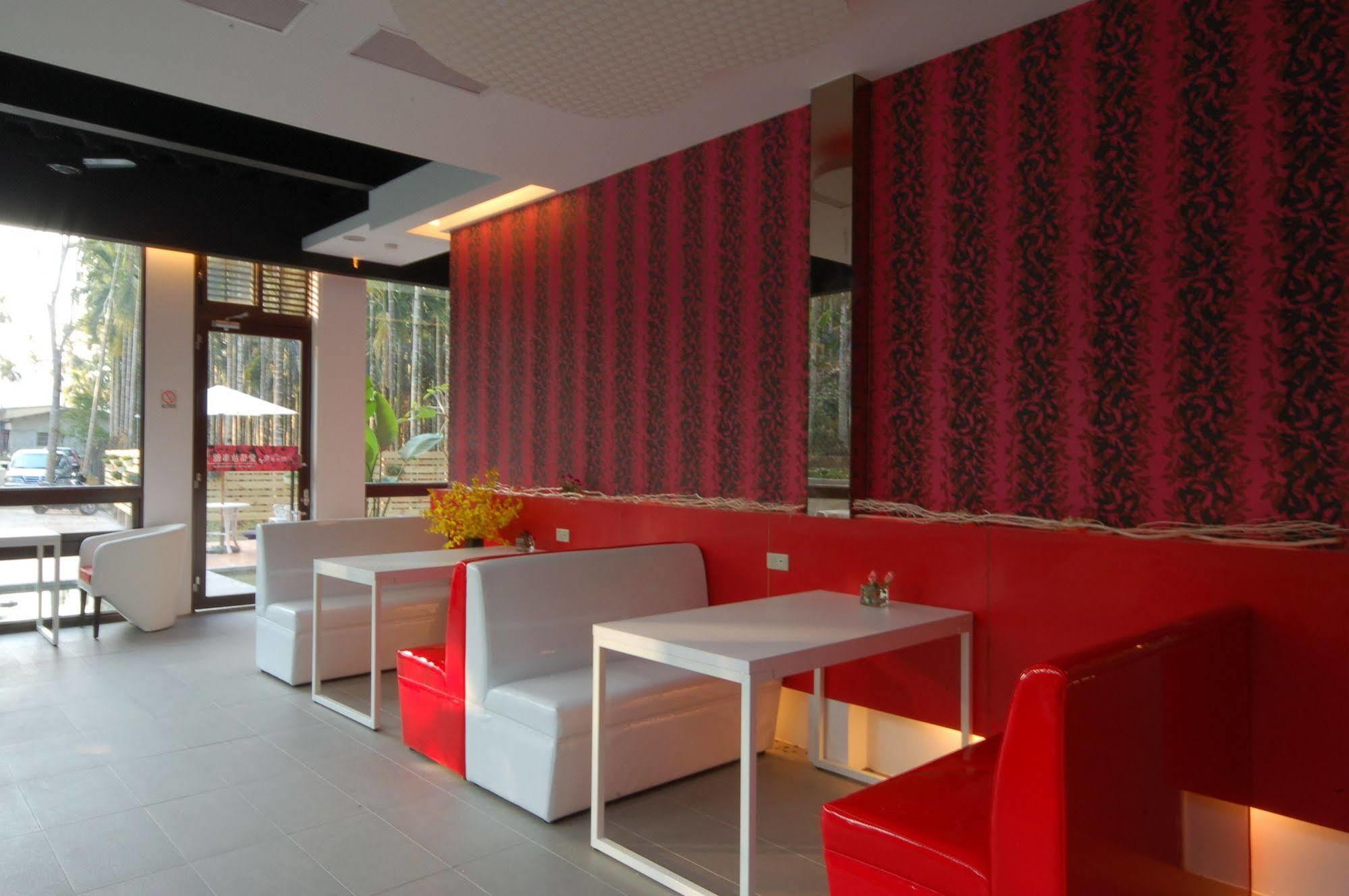 ฟูลเฮาส์ เบดแอนด์เบรคฟาสต์ Hotel Nantou ภายนอก รูปภาพ