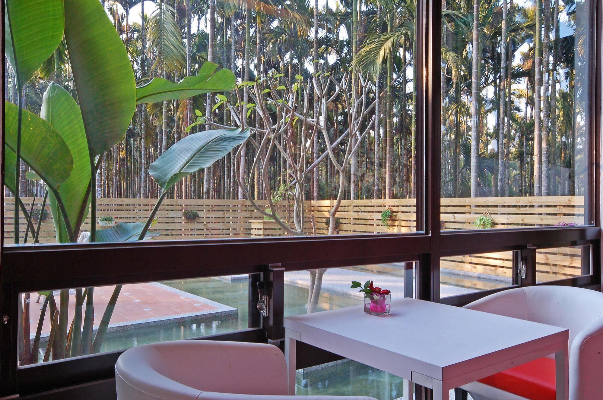 ฟูลเฮาส์ เบดแอนด์เบรคฟาสต์ Hotel Nantou ภายนอก รูปภาพ